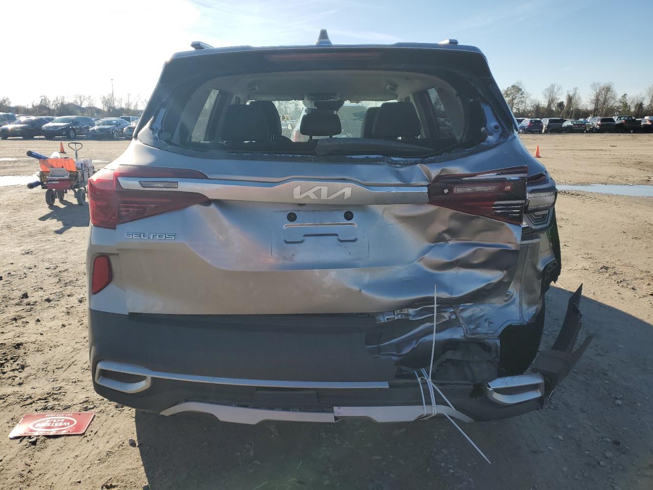 2022 Kia Seltos - Image 6