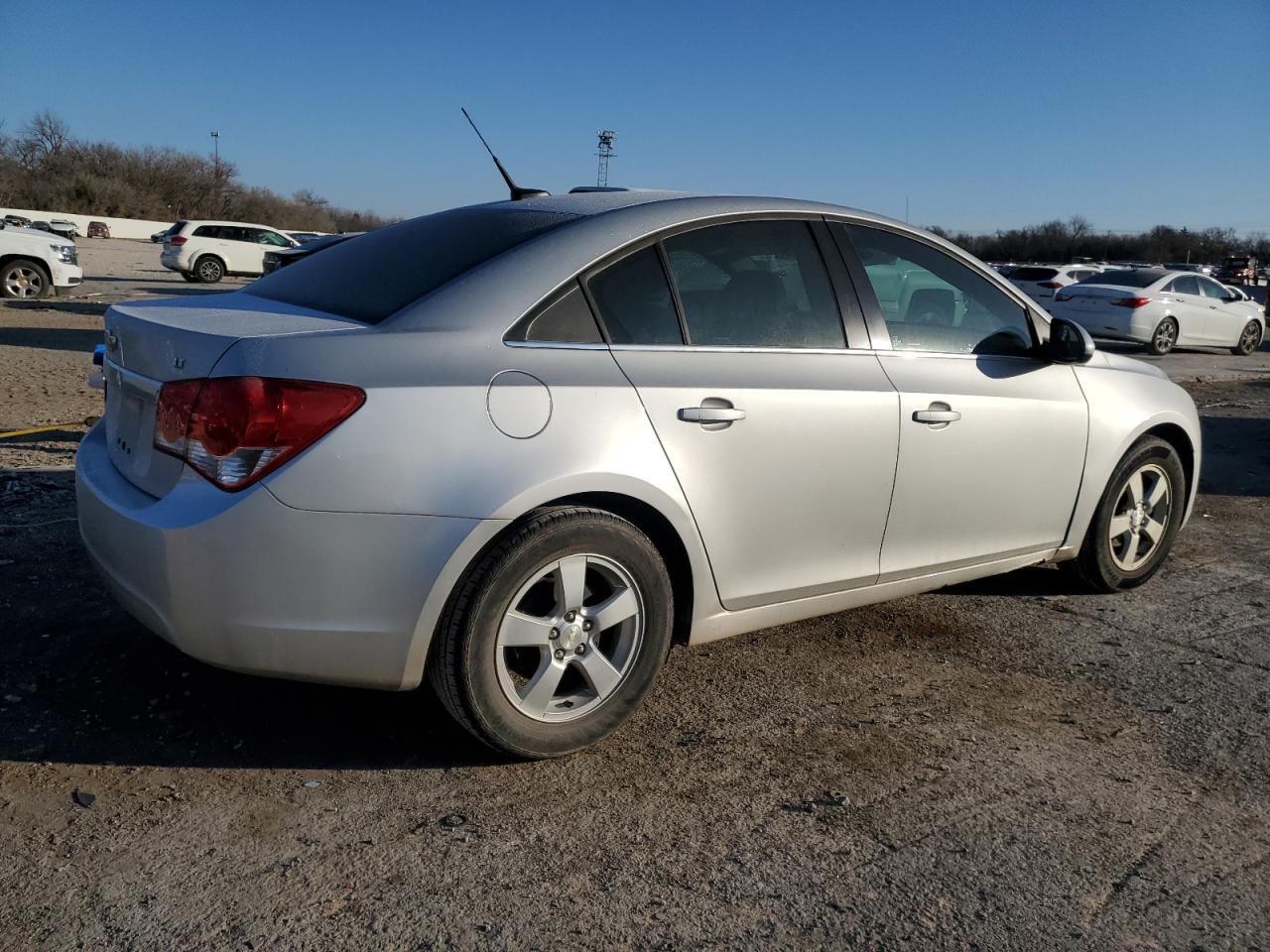 2014 Chevrolet Cruze - Image 3