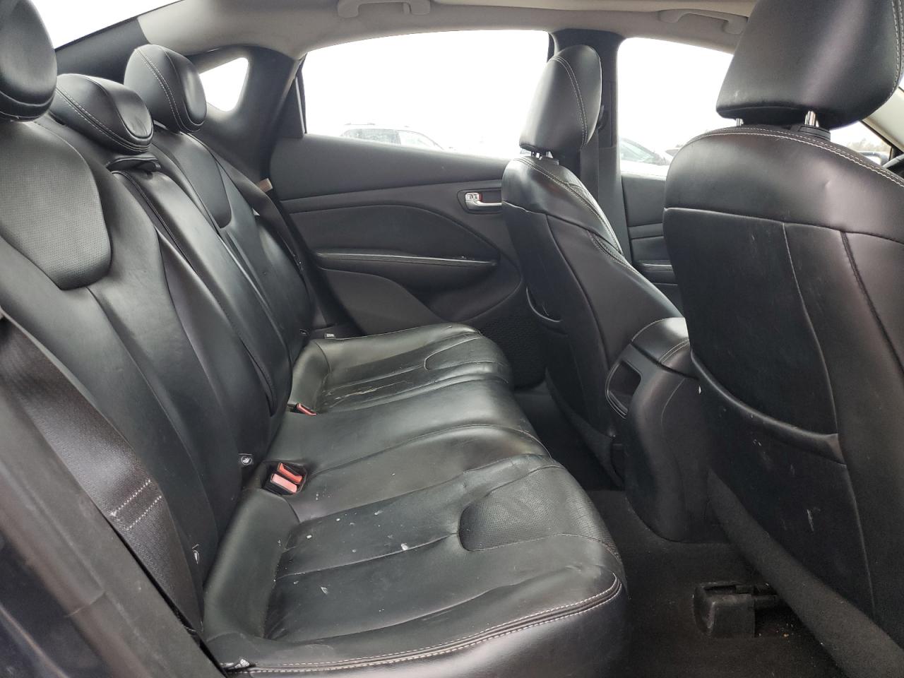 2014 Dodge Dart - Image 10