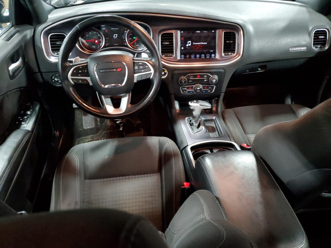 2017 Dodge Charger - Image 8