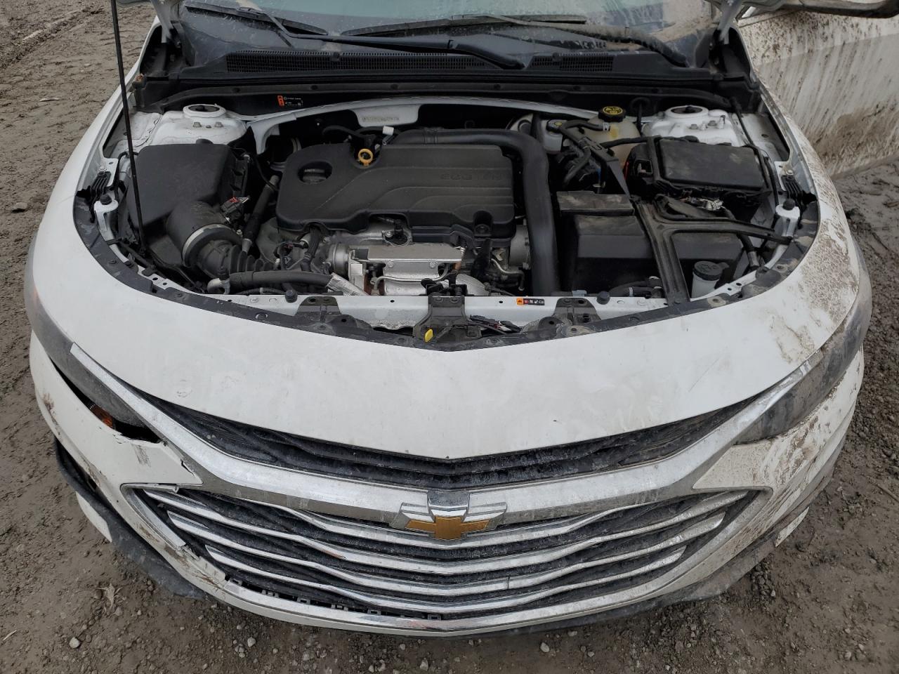 2020 Chevrolet Malibu - Image 11