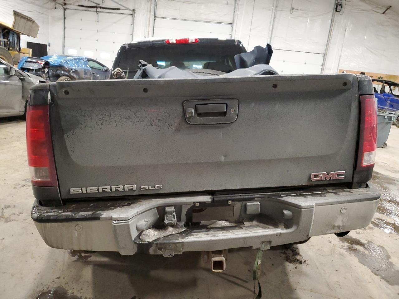 2013 GMC Sierra - Image 6