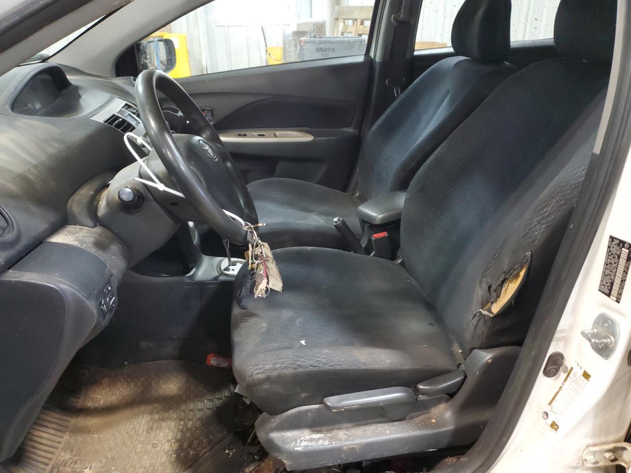 2008 Toyota Yaris - Image 7