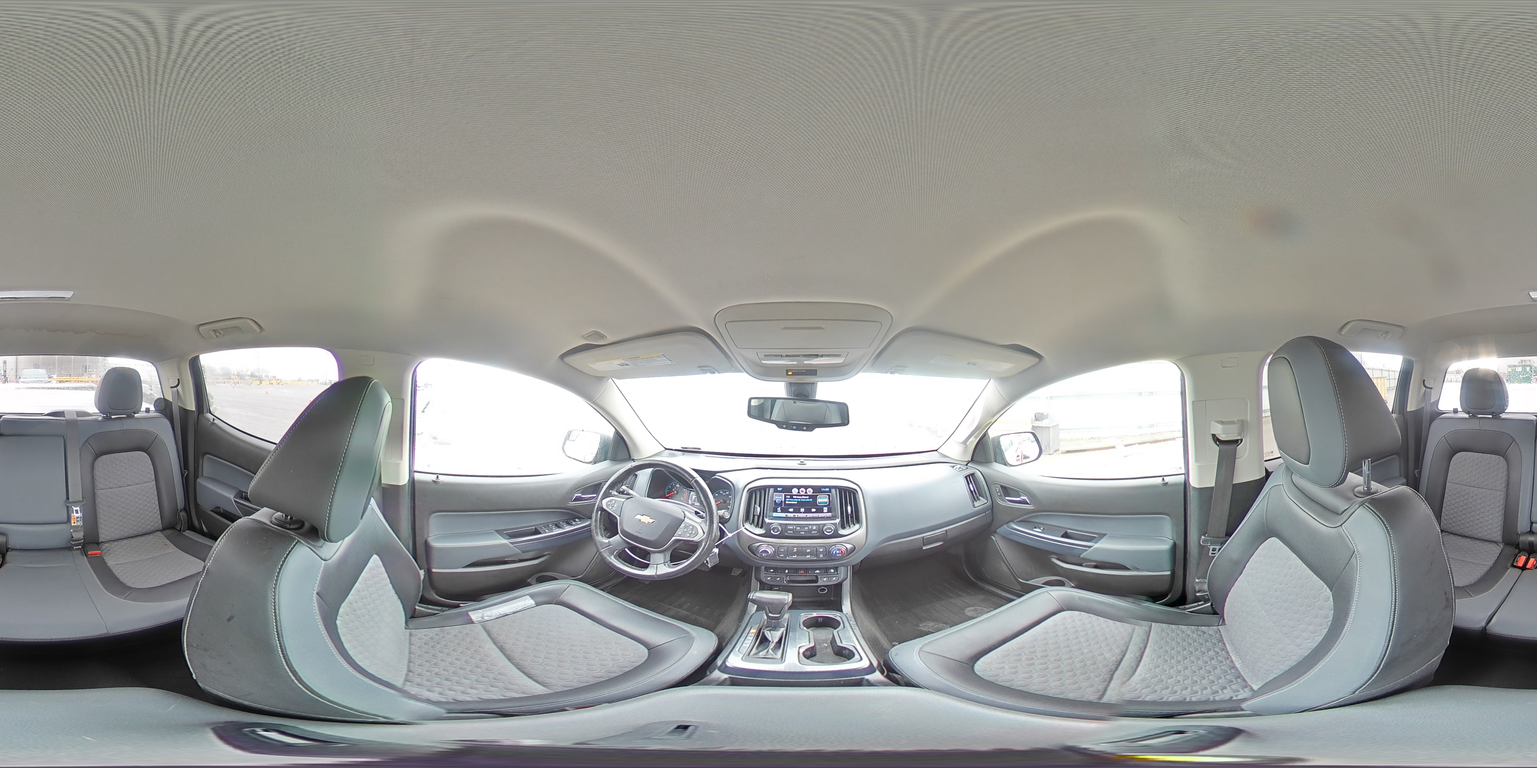 2015 Chevrolet Colorado - Image 14
