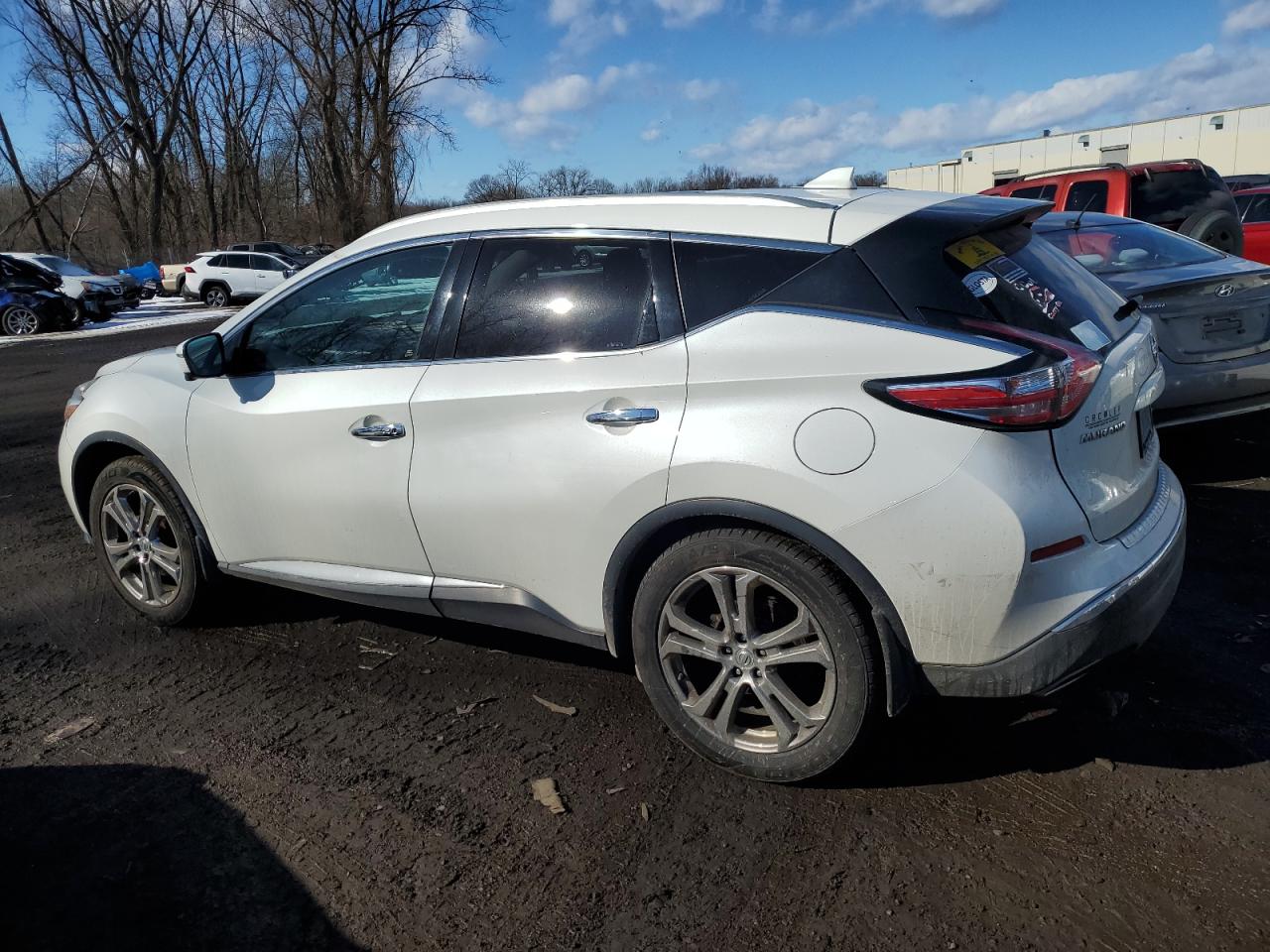 2018 Nissan Murano - Image 2