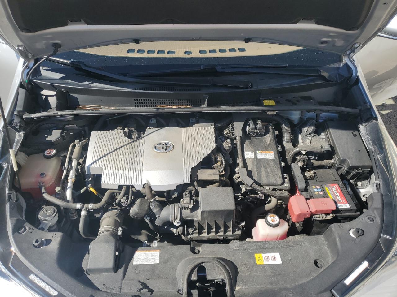 2017 Toyota Prius - Image 11
