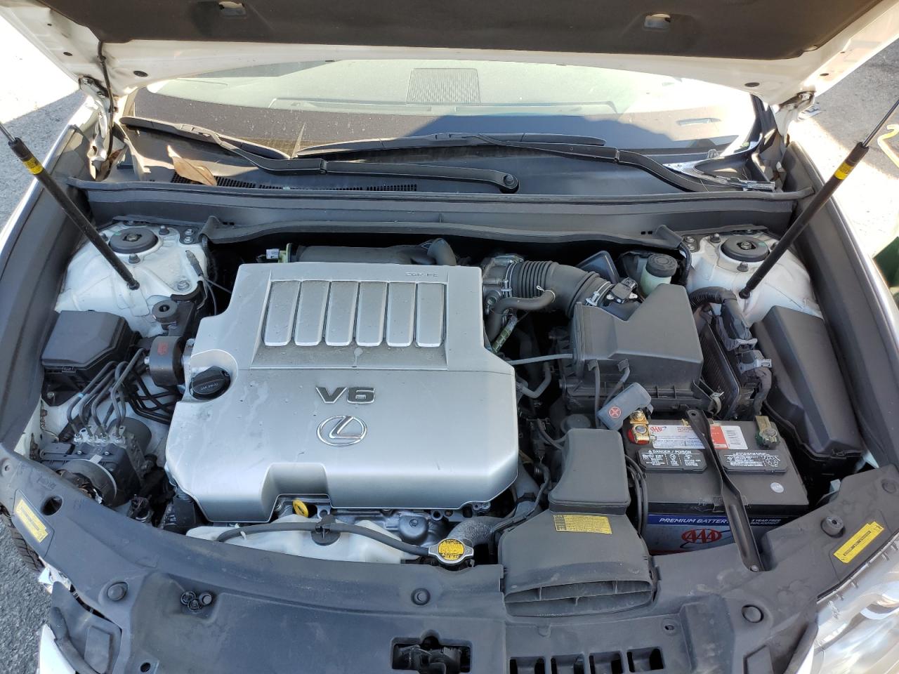 2013 Lexus ES - Image 11