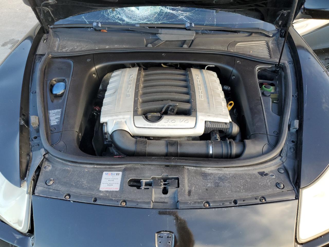 2008 Porsche Cayenne - Image 12