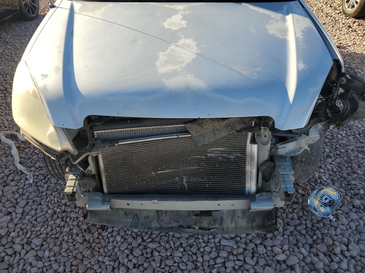 2004 Honda CR-V - Image 13