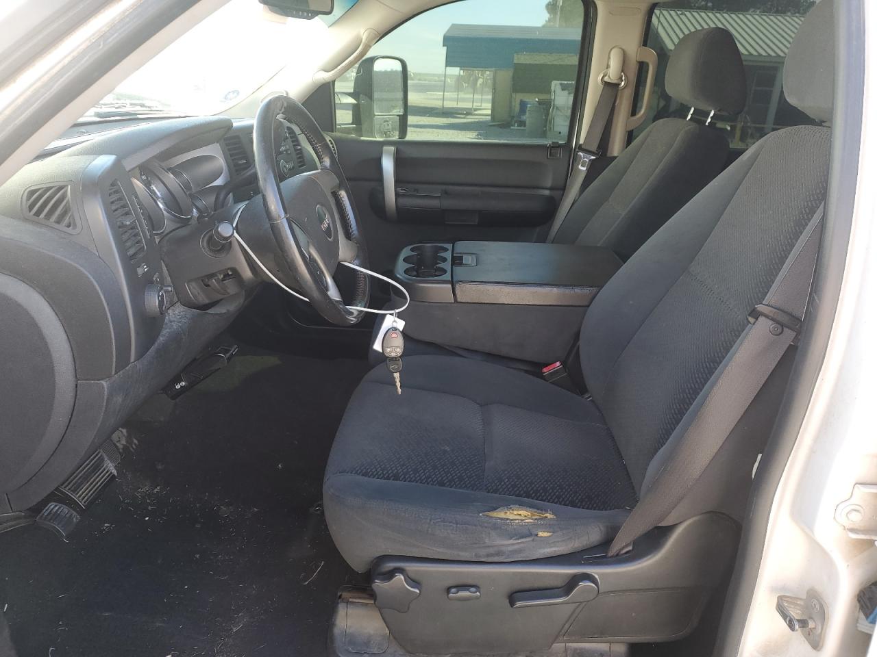 2007 GMC Sierra - Image 7