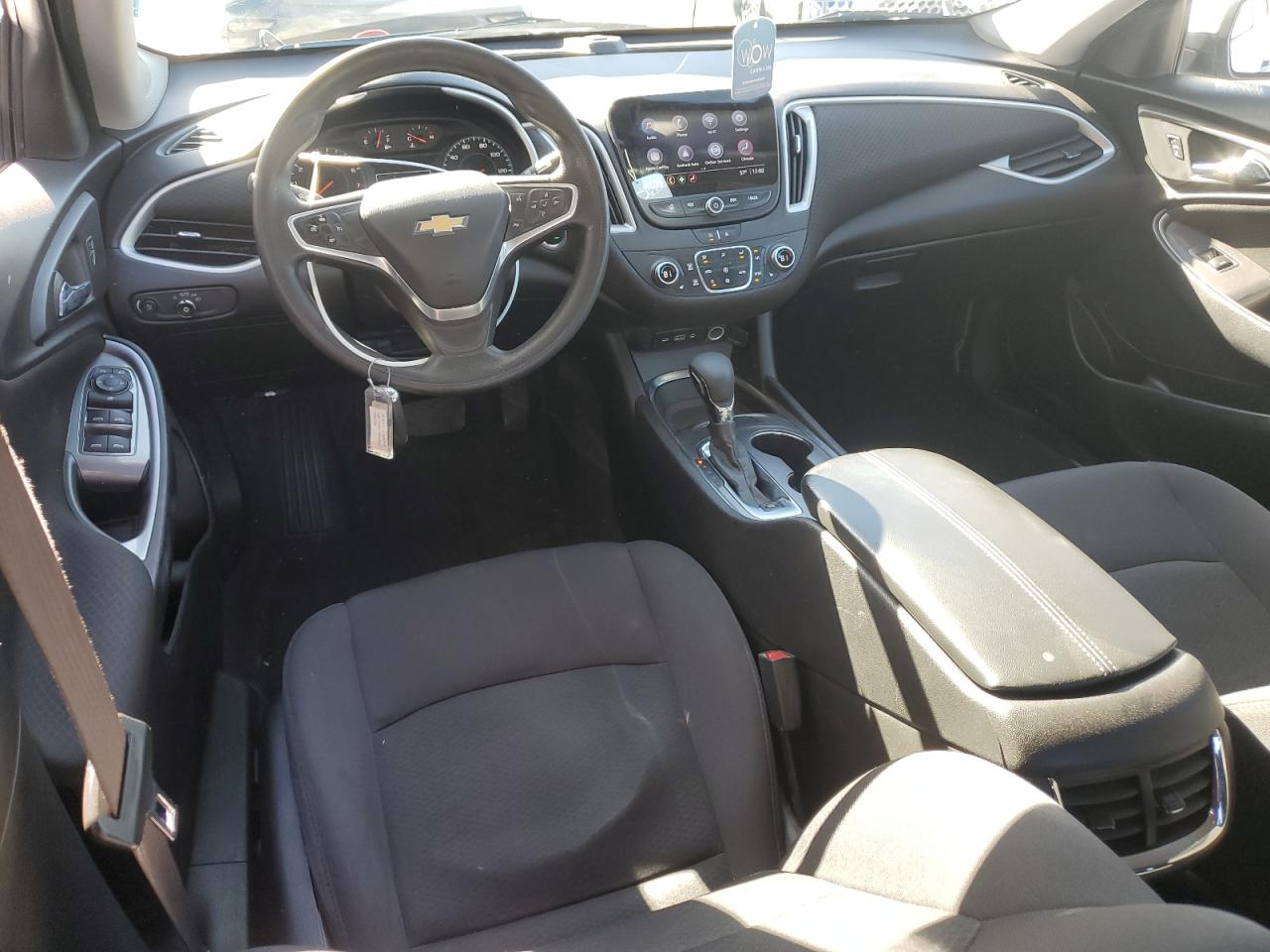2022 Chevrolet Malibu - Image 8