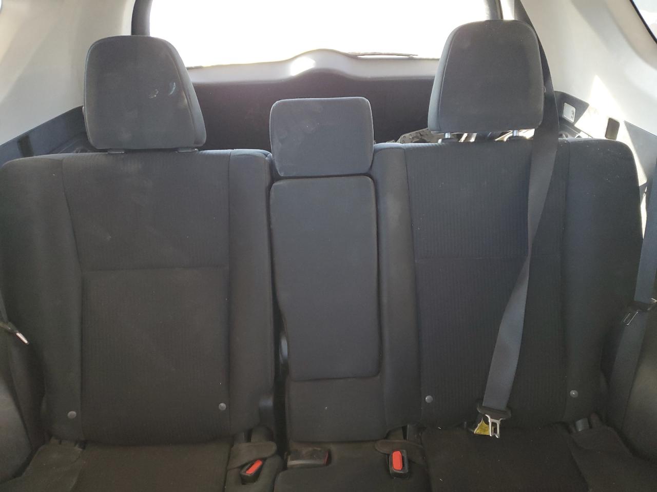 2016 Toyota RAV 4 - Image 10