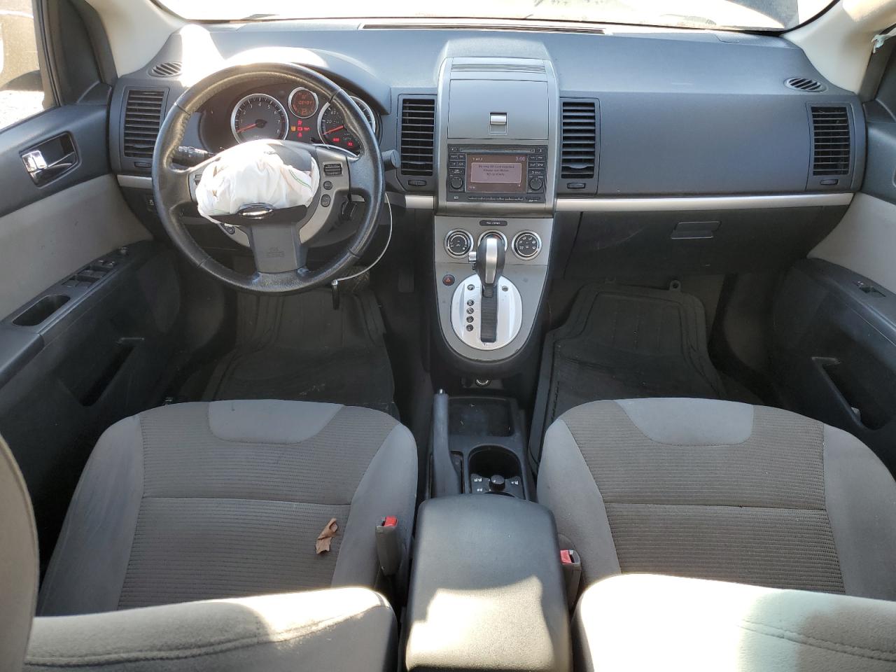2012 Nissan Sentra - Image 8