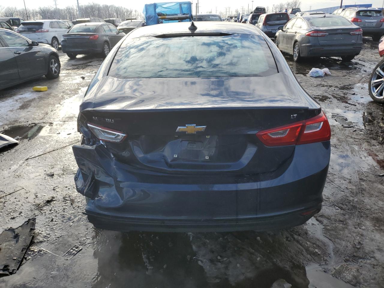 2016 Chevrolet Malibu - Image 6