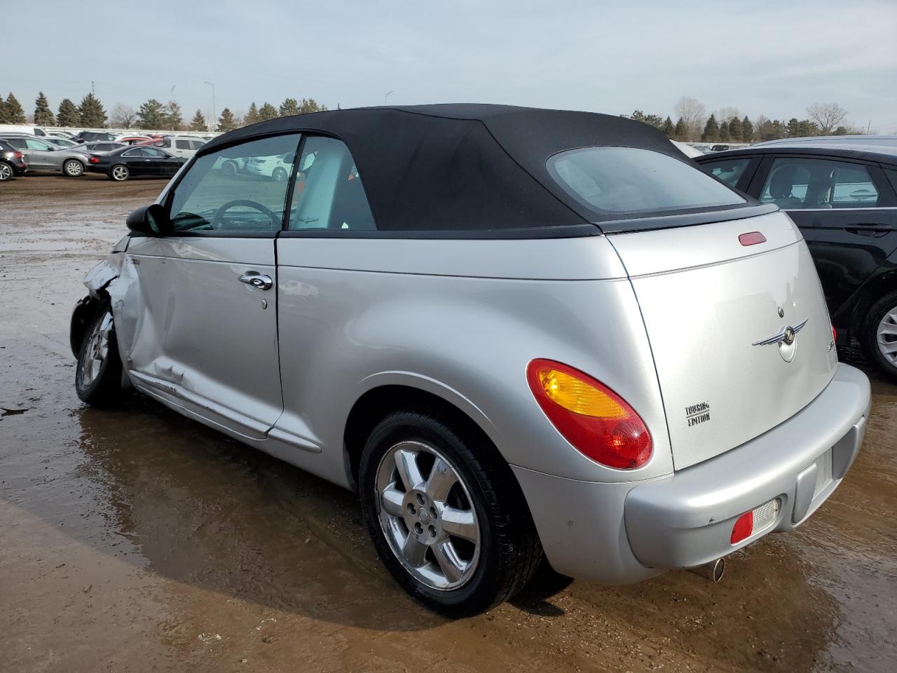 2005 Chrysler PT Cruiser - Image 2