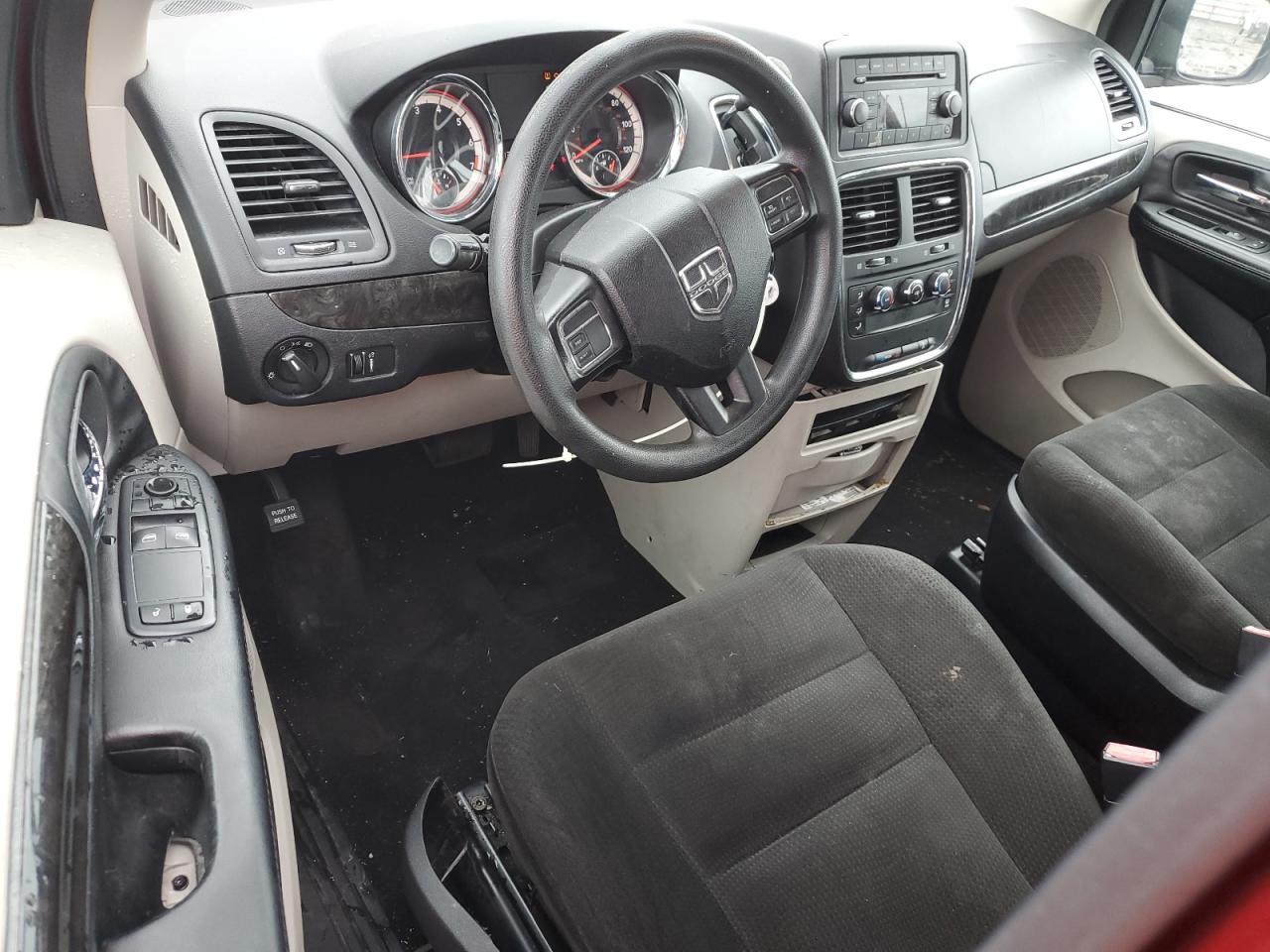 2015 Dodge Caravan - Image 8