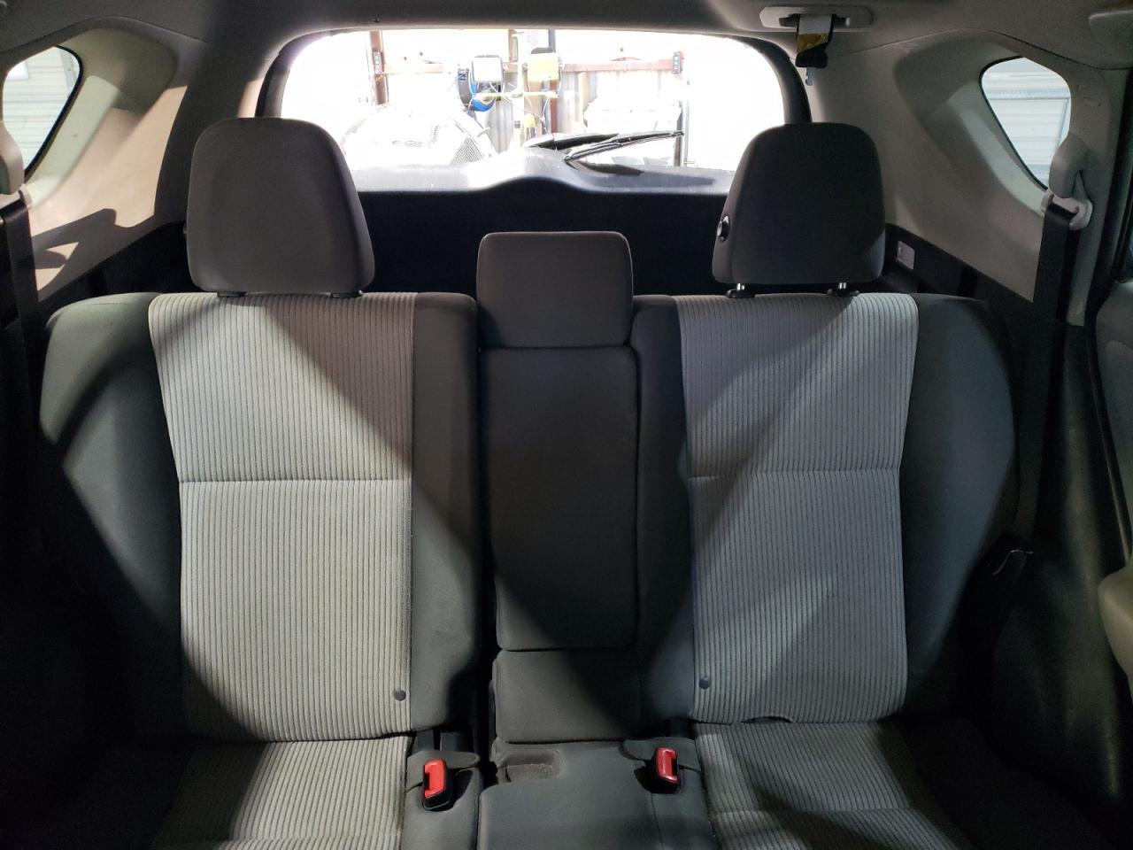 2013 Toyota RAV 4 - Image 10