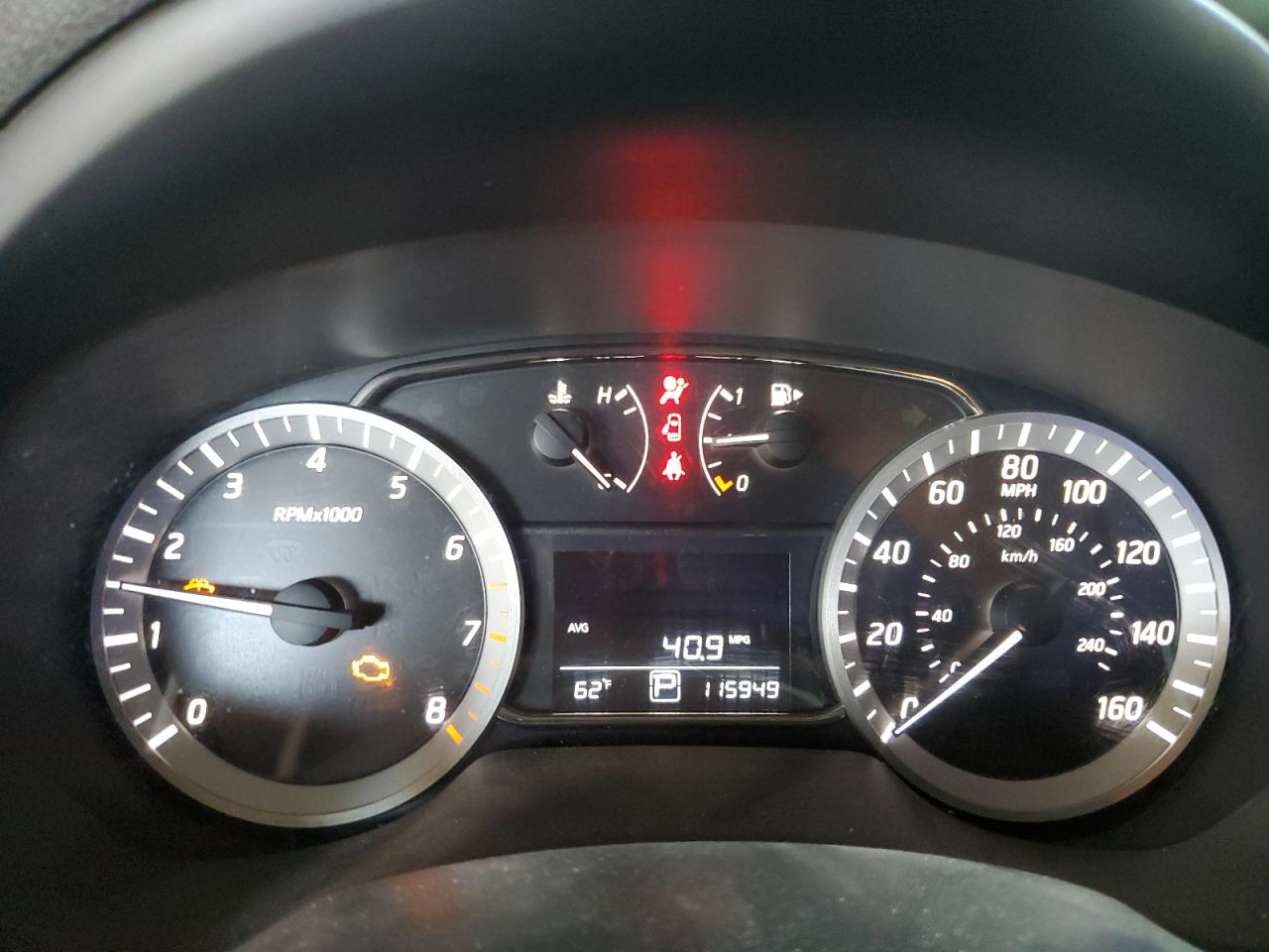 2013 Nissan Sentra - Image 9