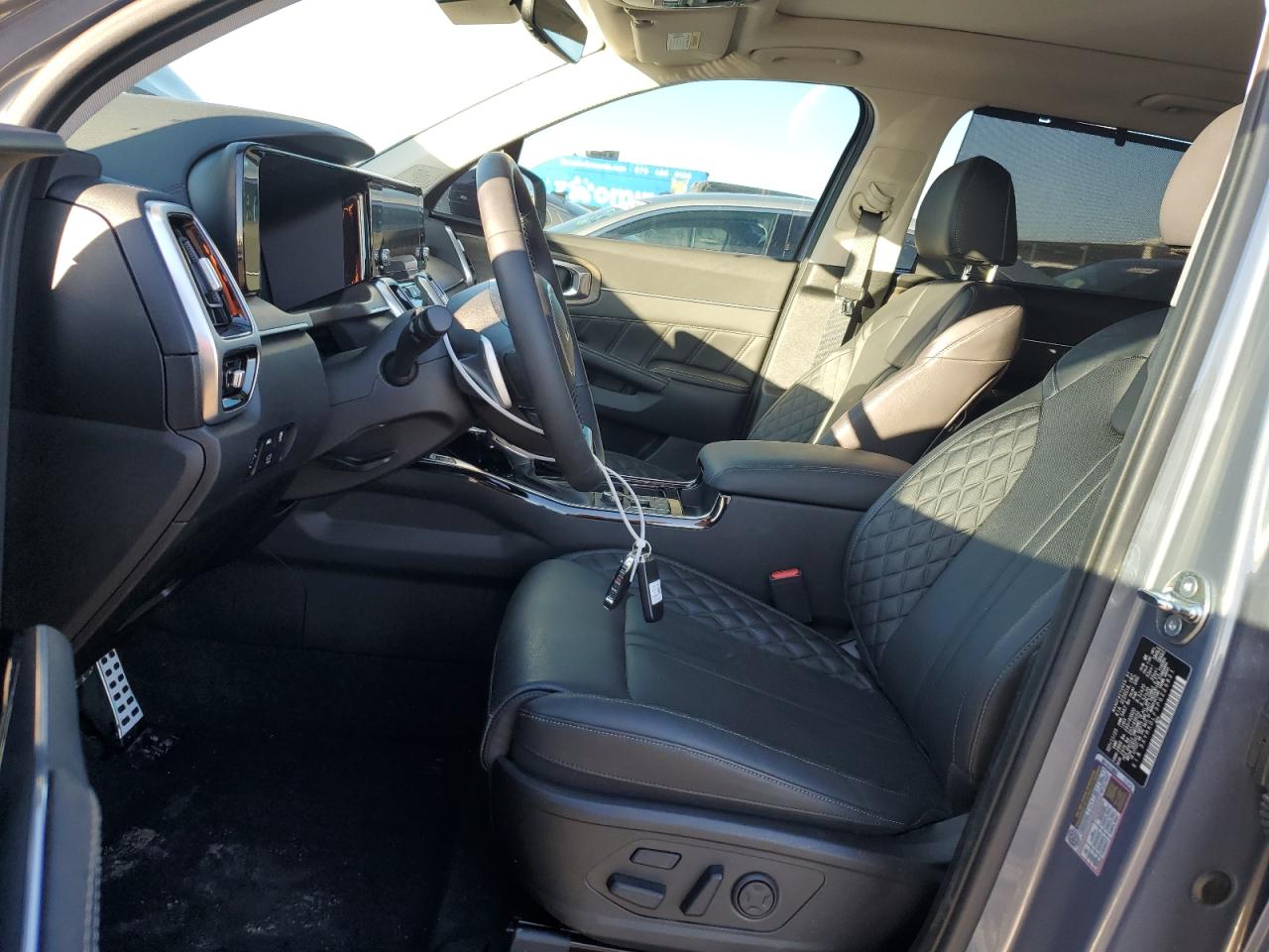 2023 Kia Sorento - Image 7