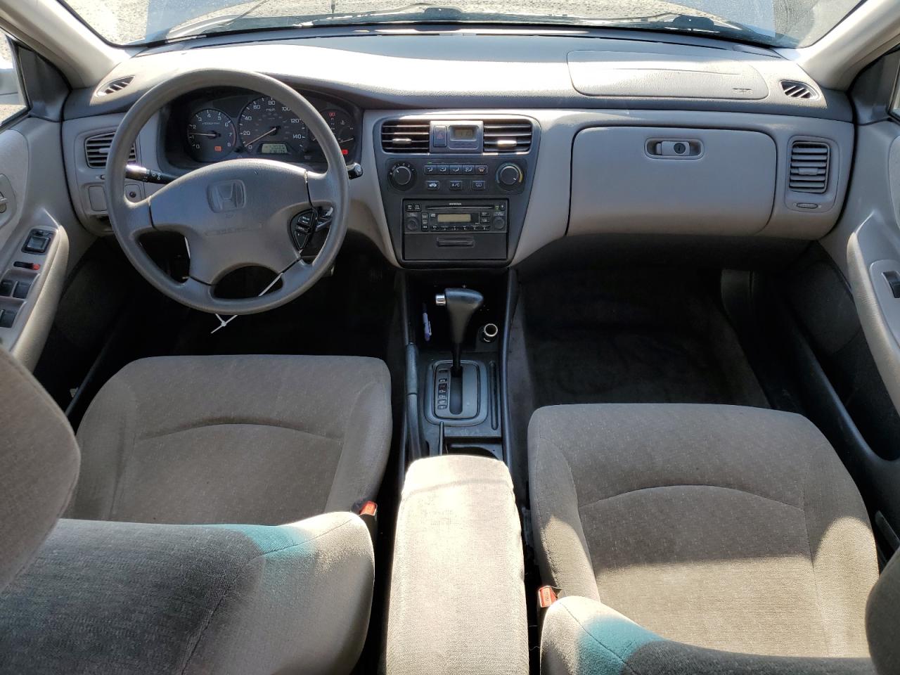 2002 Honda Accord - Image 8