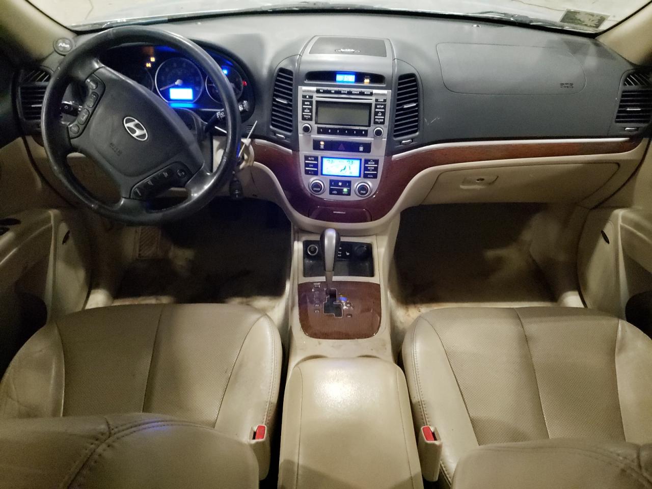 2009 Hyundai Santa Fe - Image 8