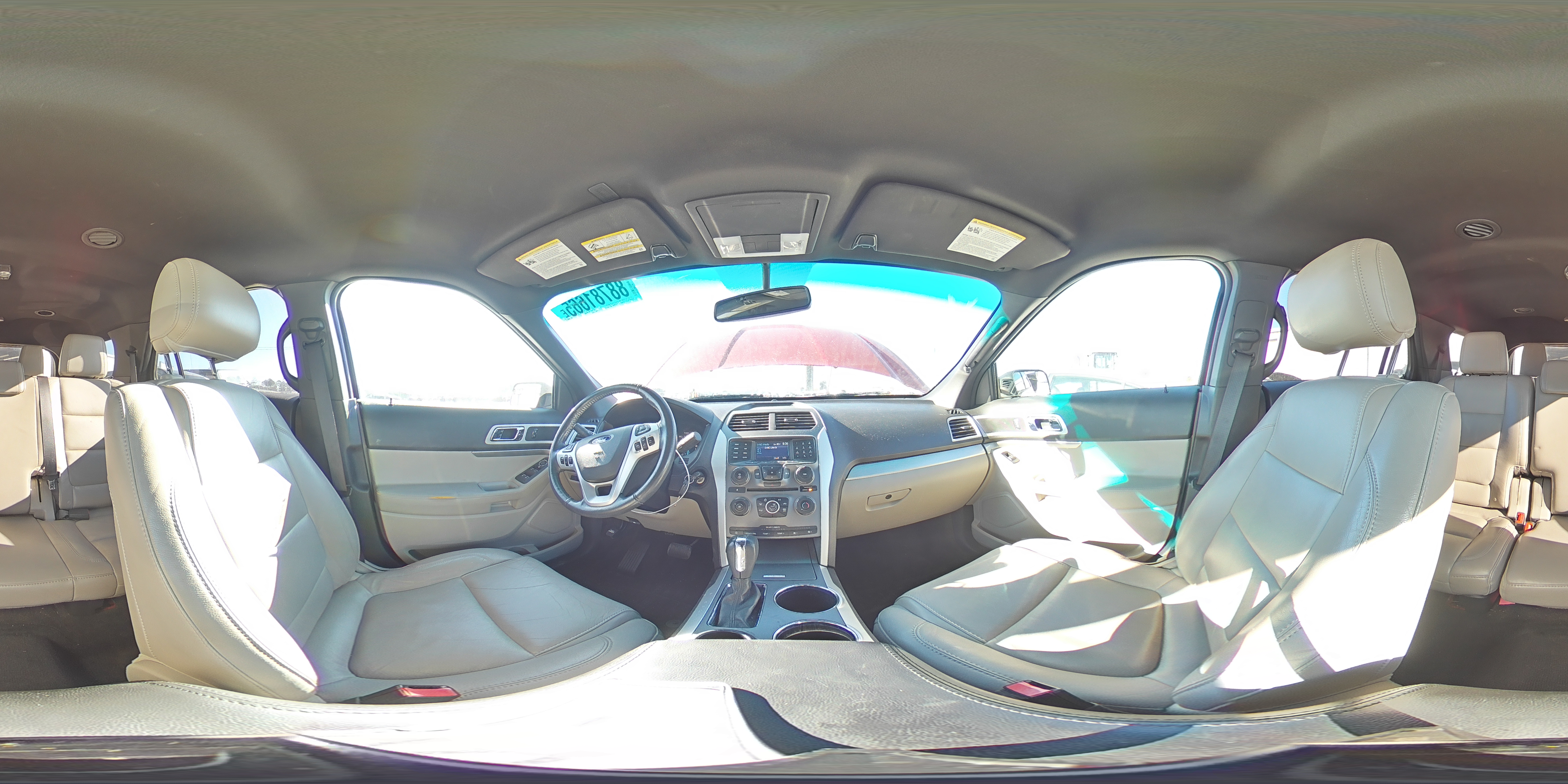 2012 Ford Explorer - Image 16