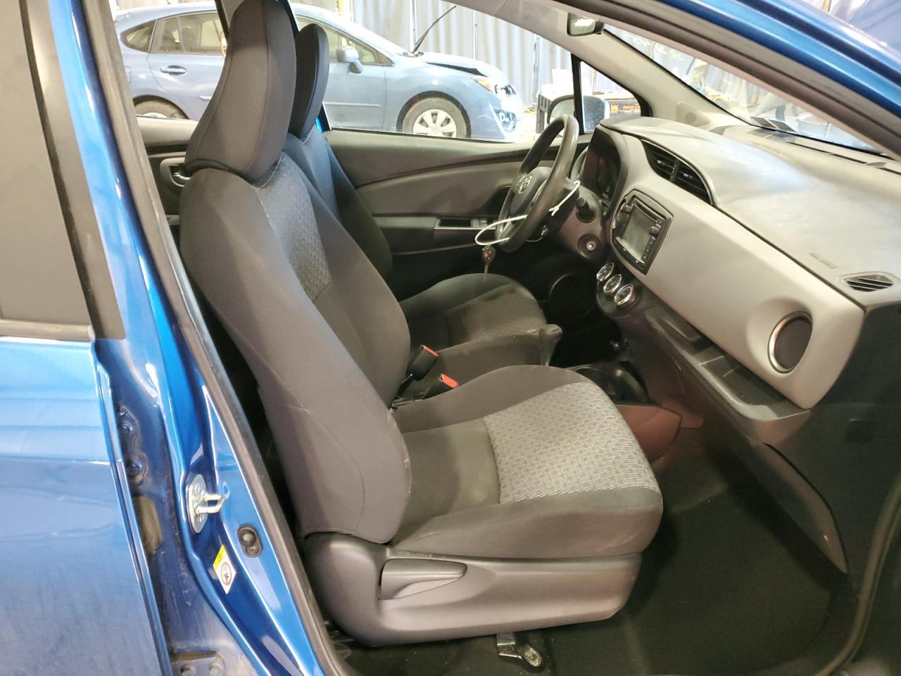 2015 Toyota Yaris - Image 7