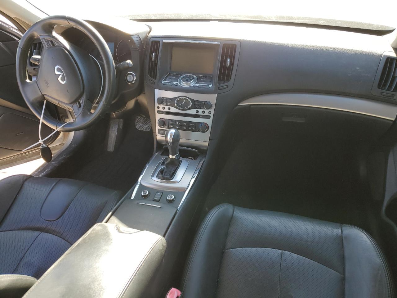 2012 Infiniti G - Image 8