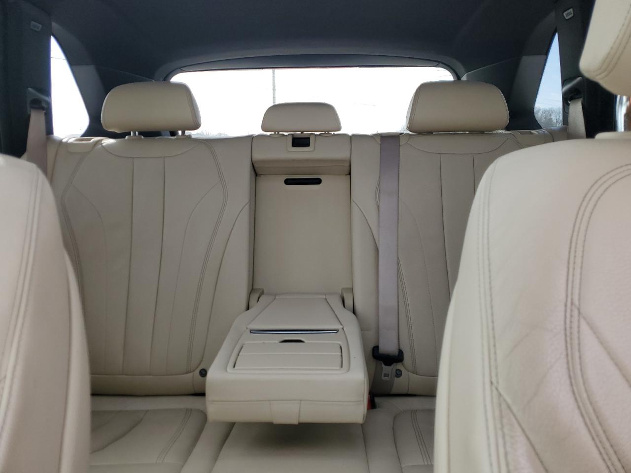 2017 BMW X5 - Image 10