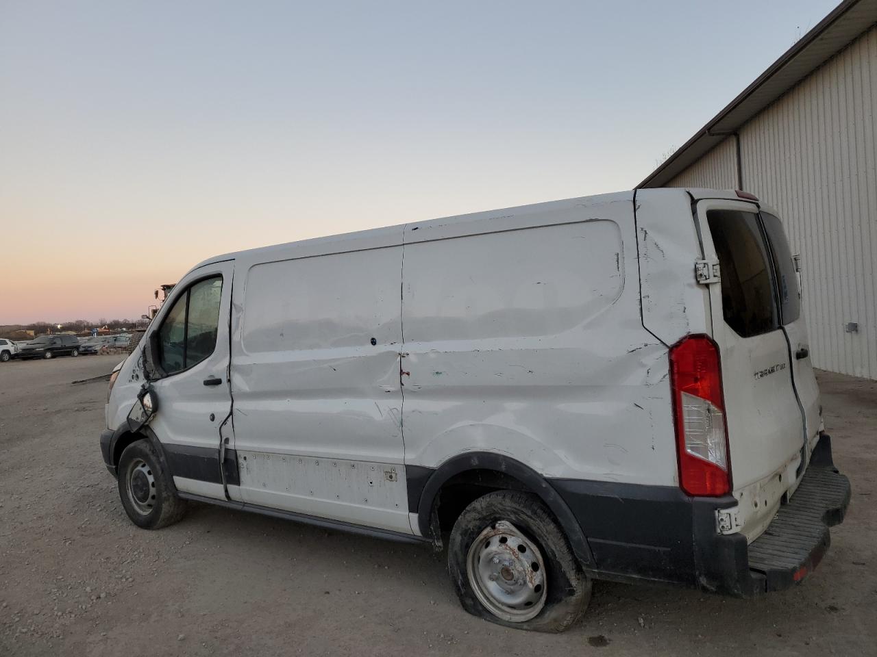 2015 Ford Transit - Image 2