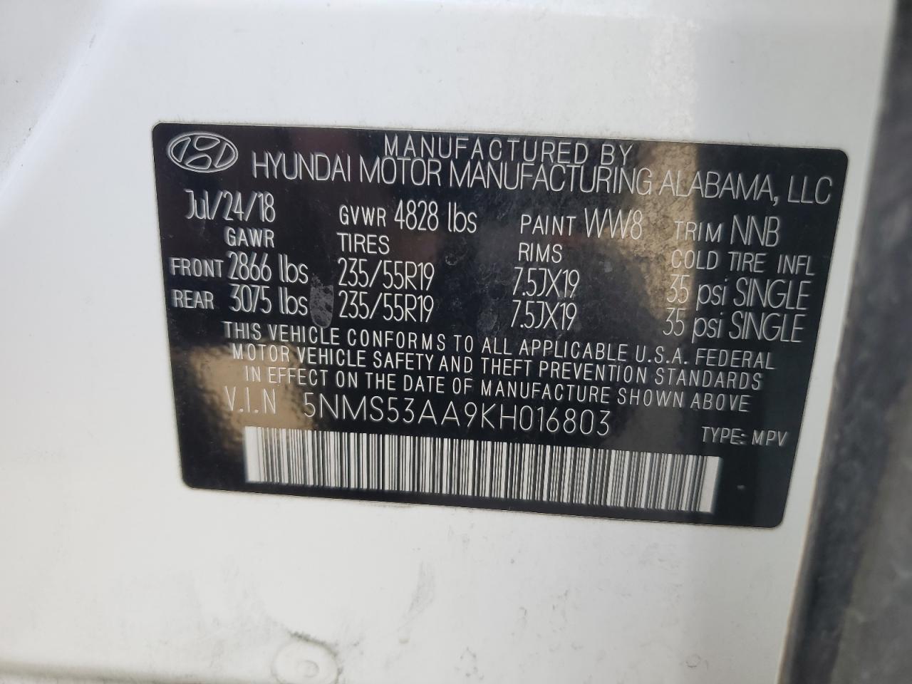 2019 Hyundai Santa Fe - Image 13