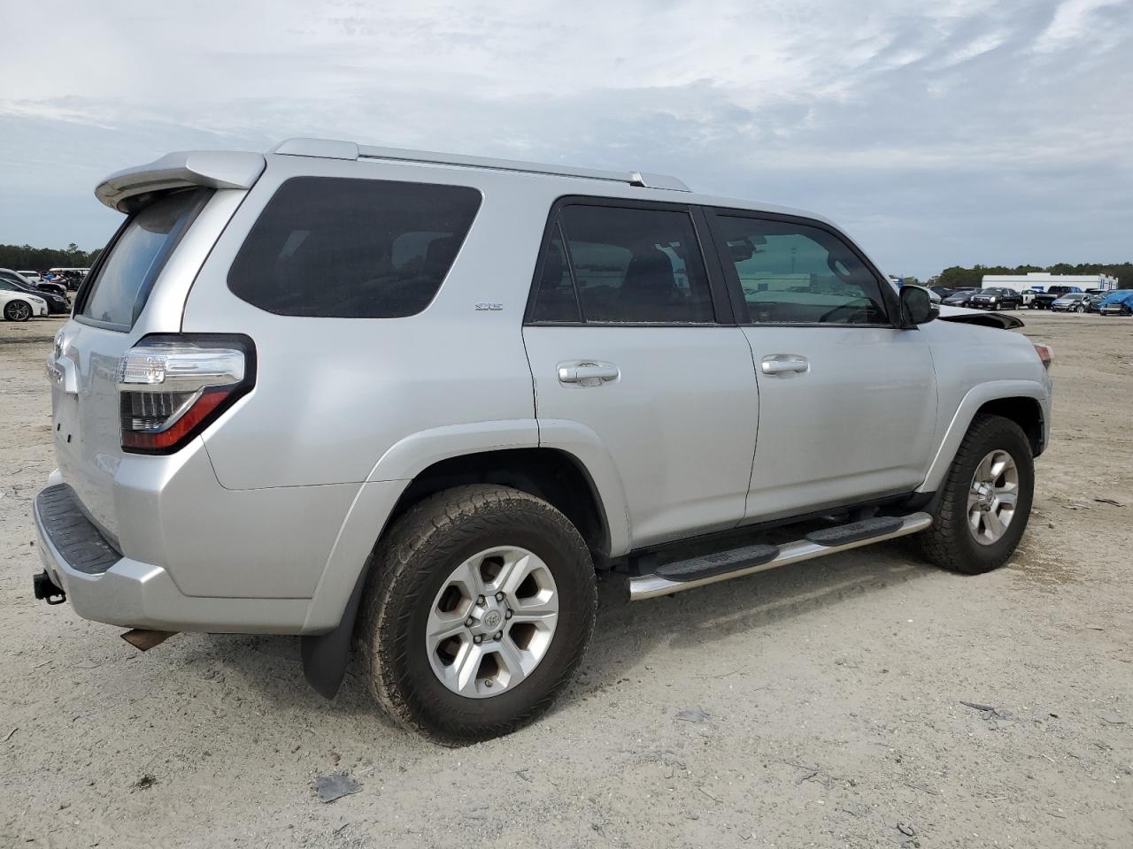 2016 Toyota 4Runner - Image 3