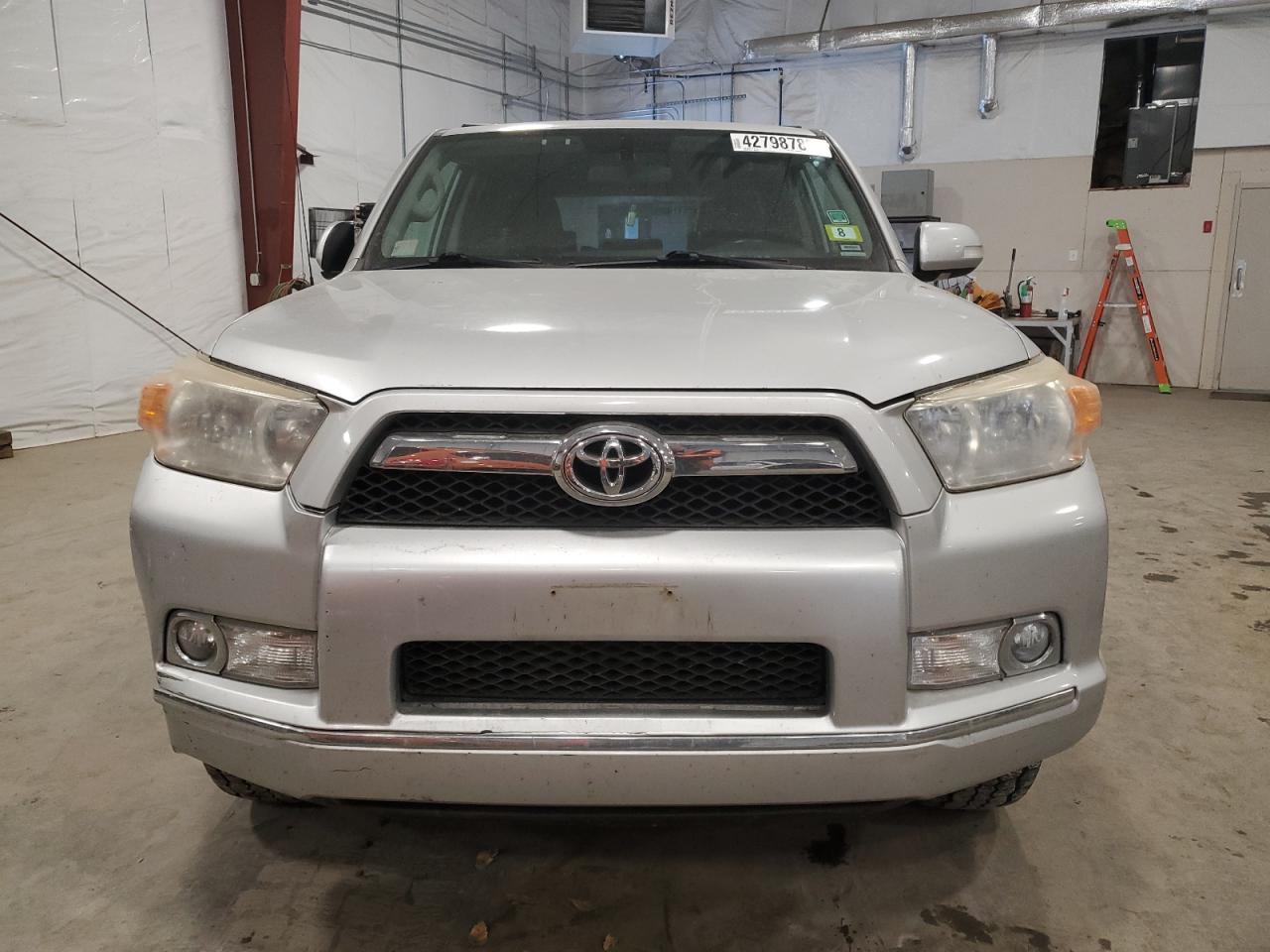 2010 Toyota 4Runner - Image 5