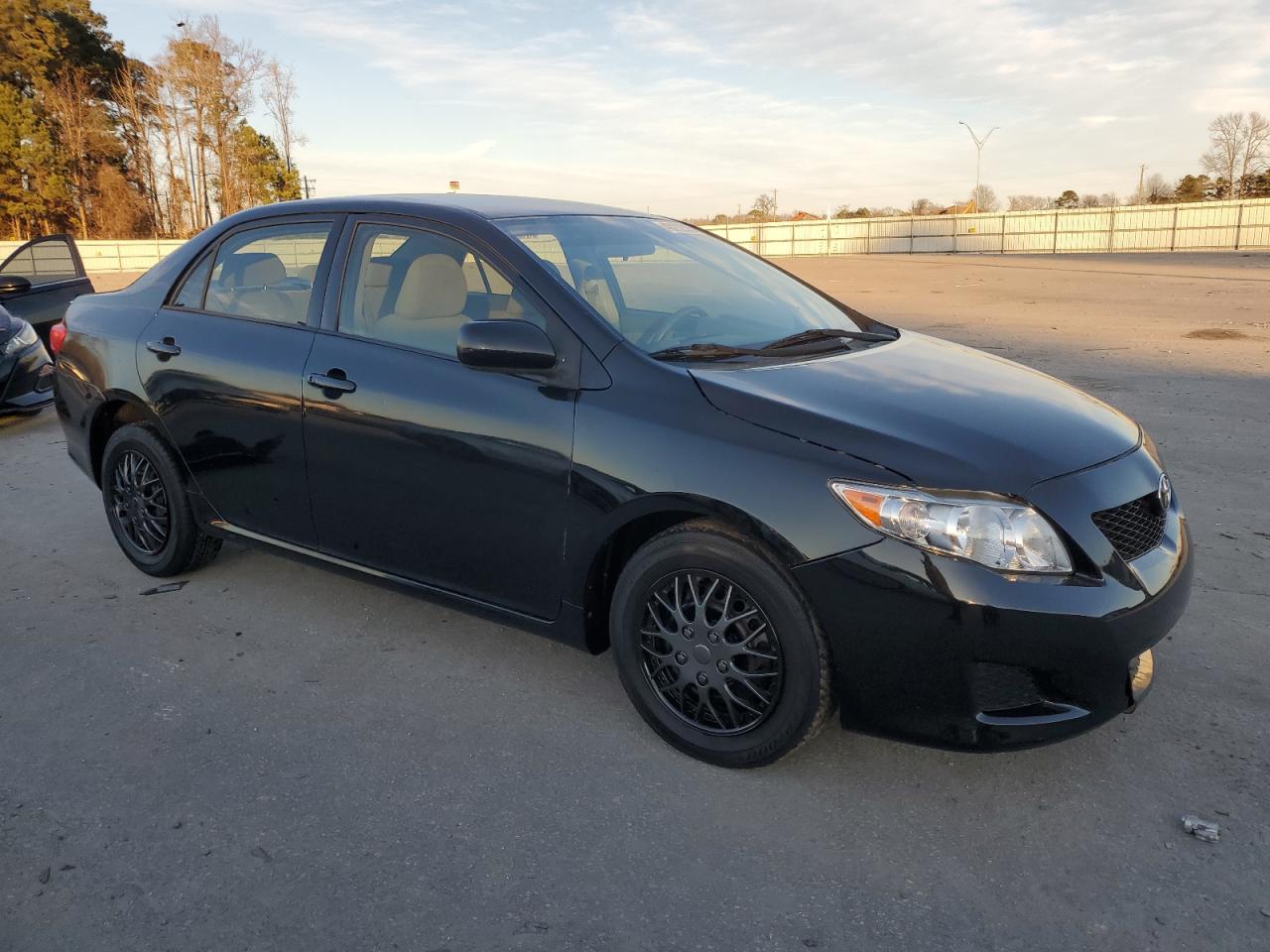 2010 Toyota Corolla - Image 4