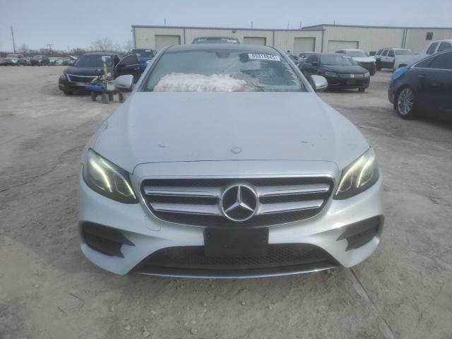  MERCEDES-BENZ E-CLASS 2017 Srebrny