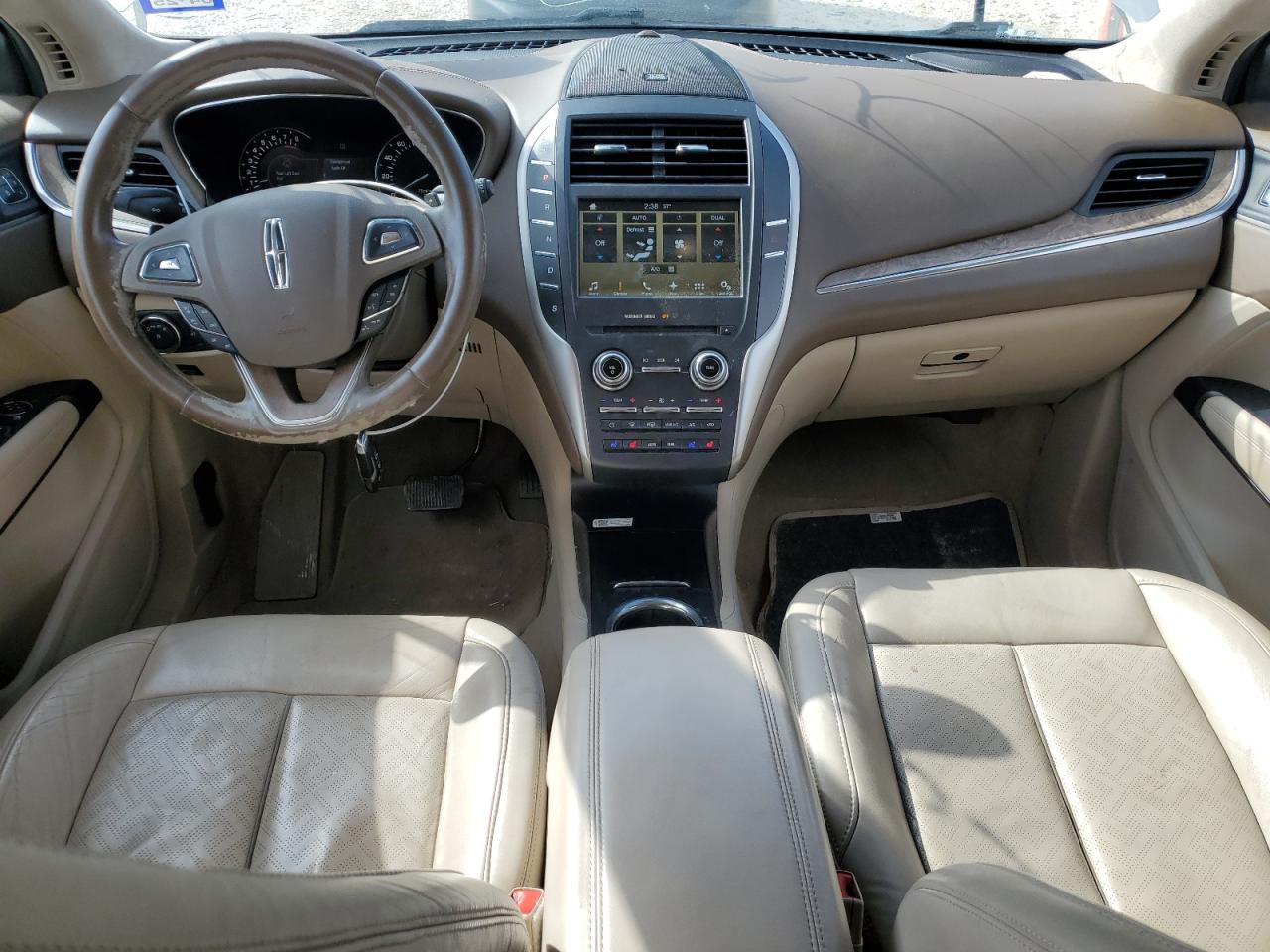 2016 Lincoln MKZ - Image 8
