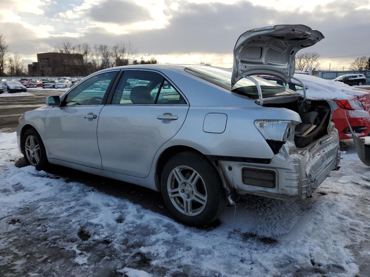 2011 Toyota Camry - Image 2