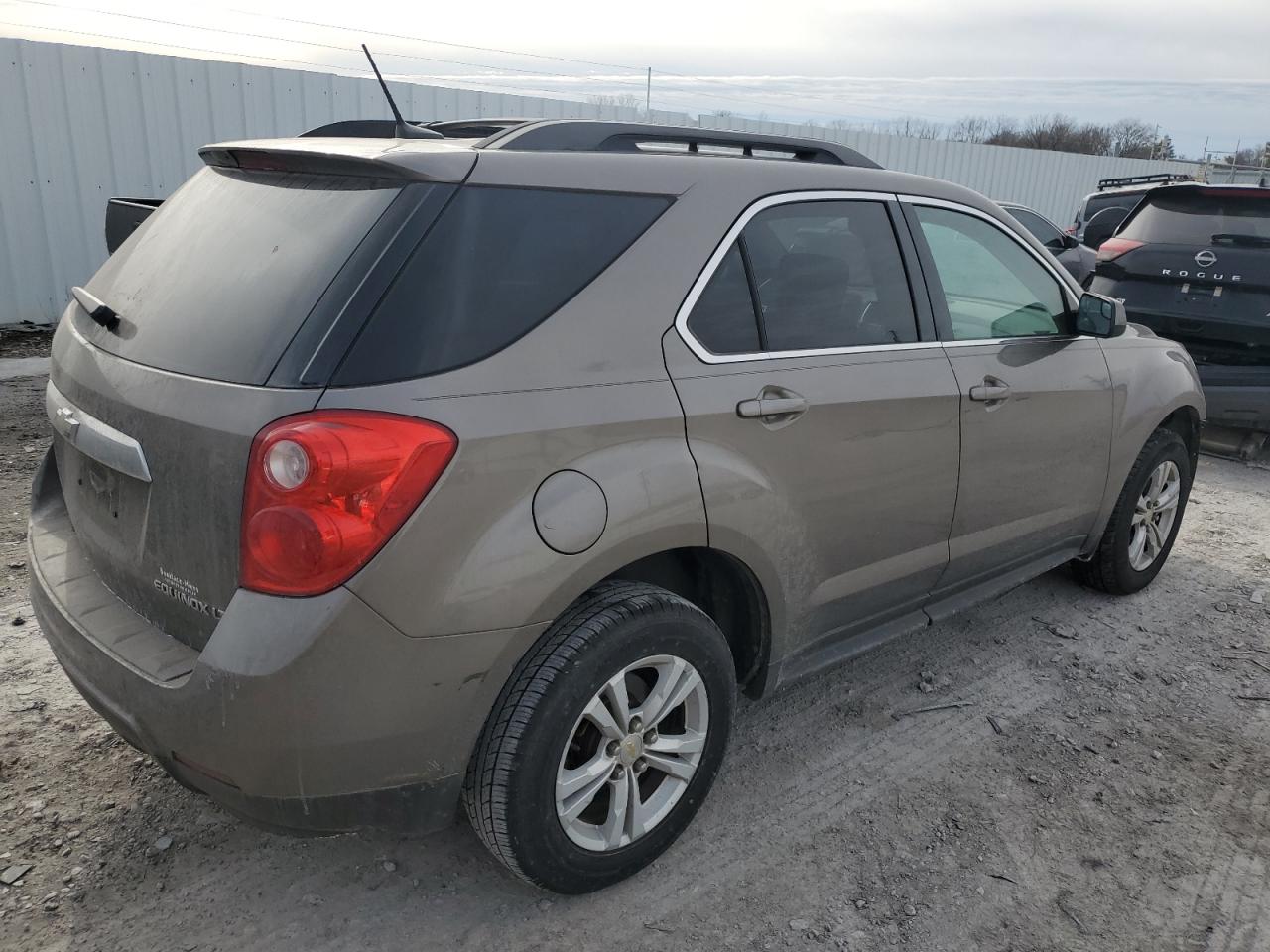 2012 Chevrolet Equinox - Image 3