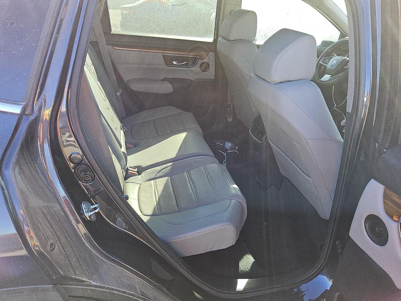 2017 Honda CR-V - Image 9