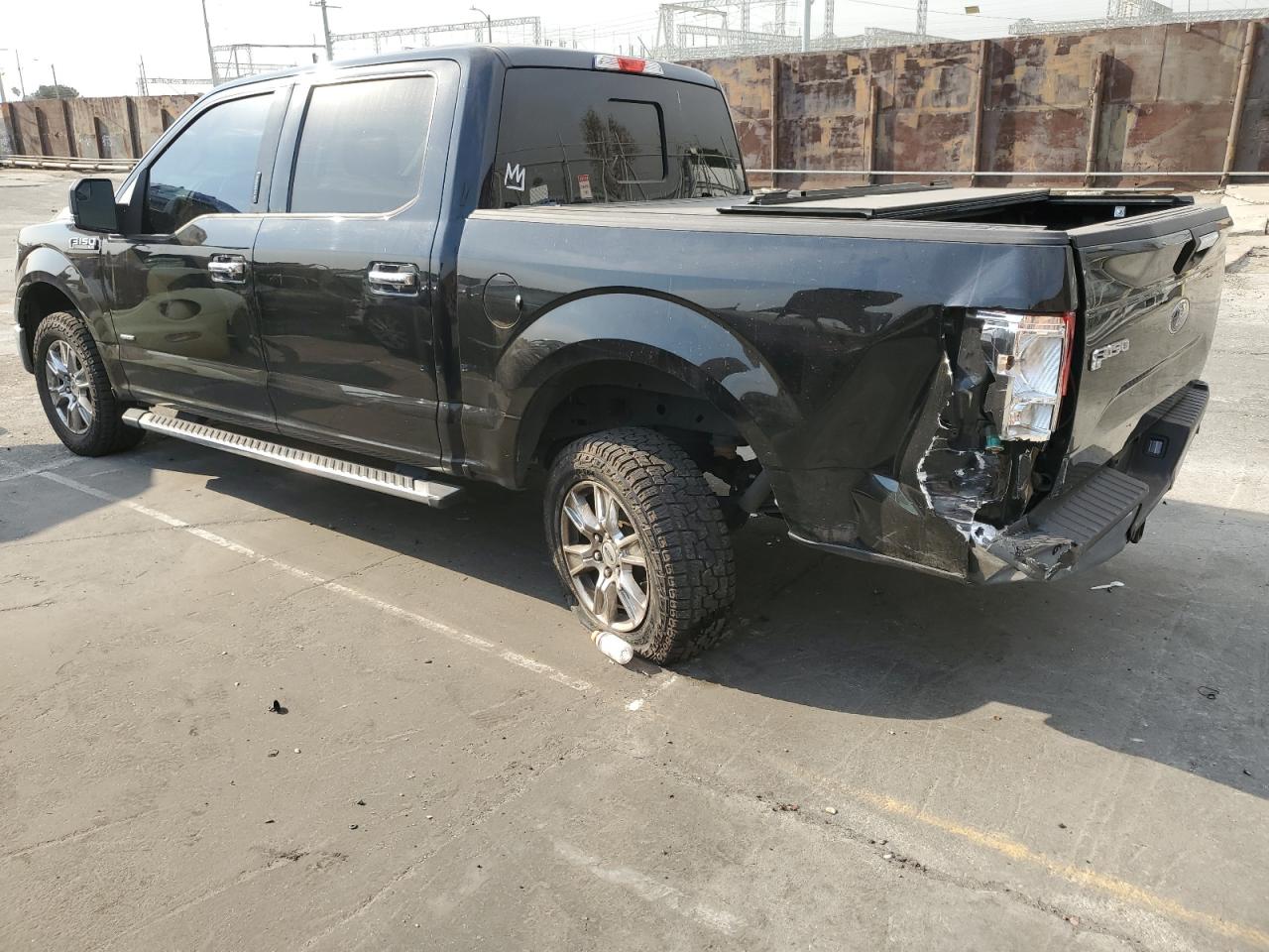 VIN 1FTEW1CP4GKF70620 2016 FORD F-150 no.2