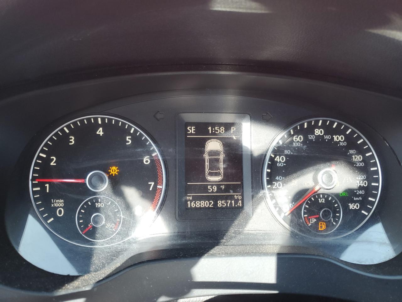 2014 Volkswagen Jetta - Image 9