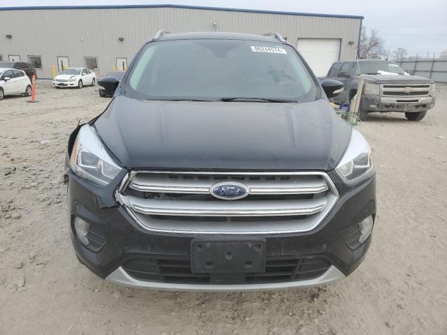  FORD ESCAPE 2017 Czarny