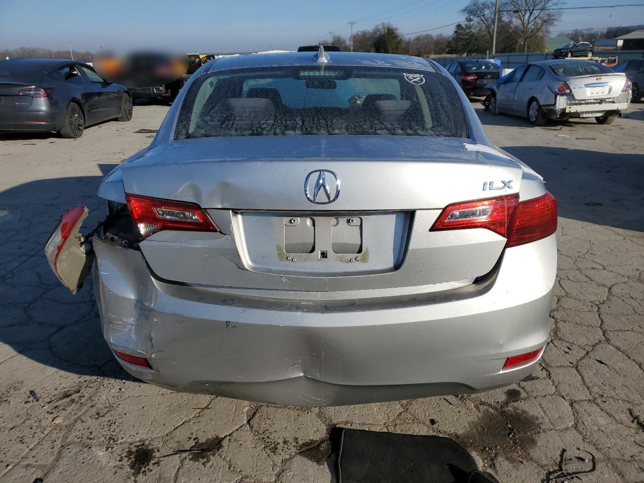 VIN 19VDE1F32DE004941 2013 ACURA ILX no.6