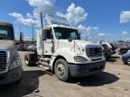 2005 Freightliner Conventional Columbia იყიდება Hillsborough-ში, NJ - Normal Wear