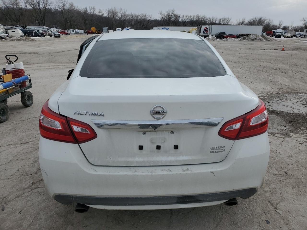 2016 Nissan Altima - Image 6