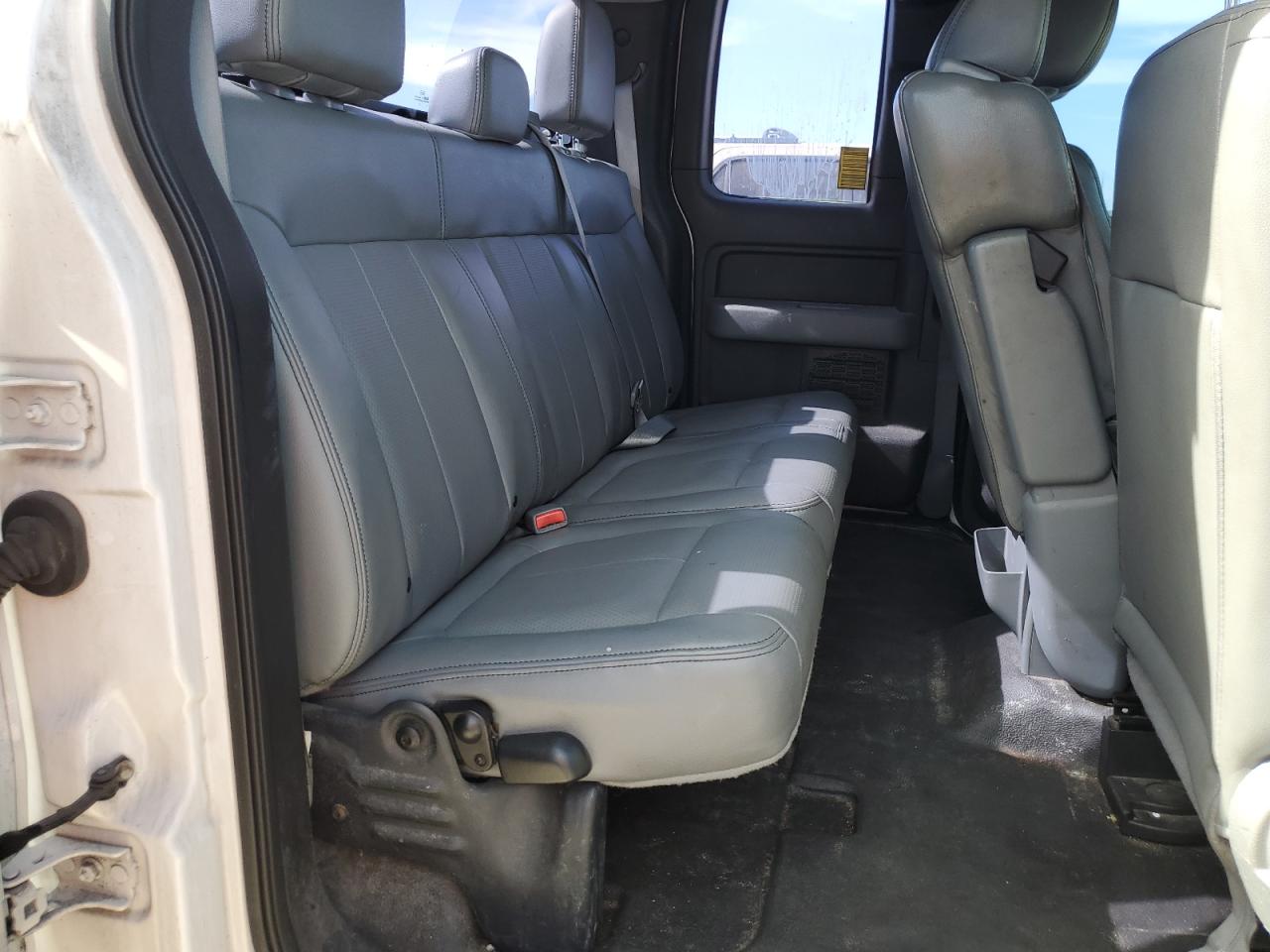 2013 Ford F-150 - Image 10