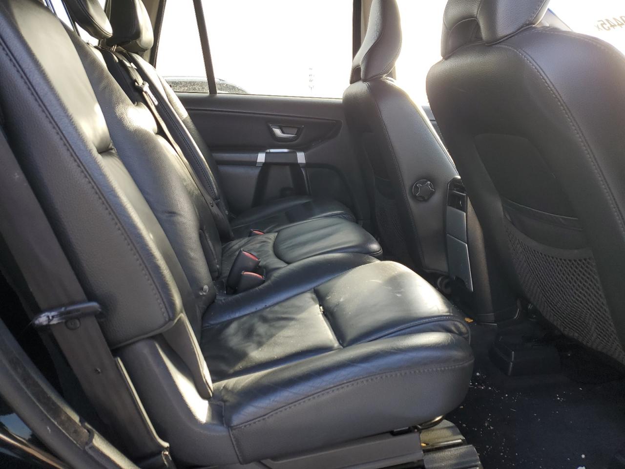 2014 Volvo XC90 - Image 11
