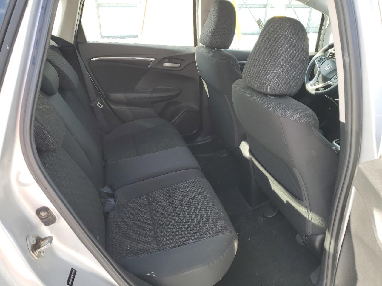 2015 Honda Fit - Image 10
