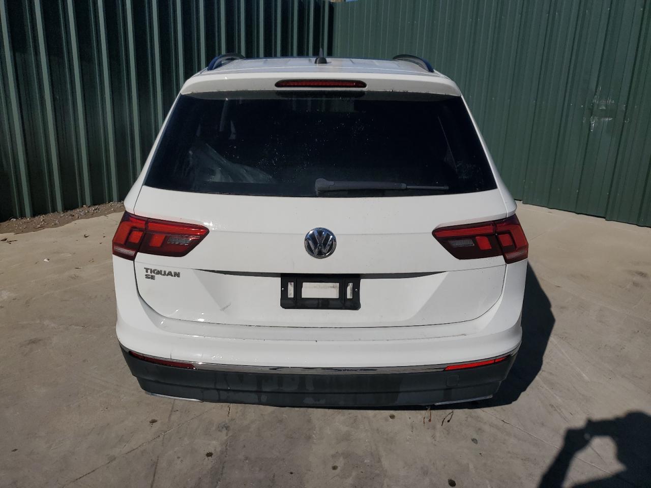 2020 Volkswagen Tiguan - Image 6