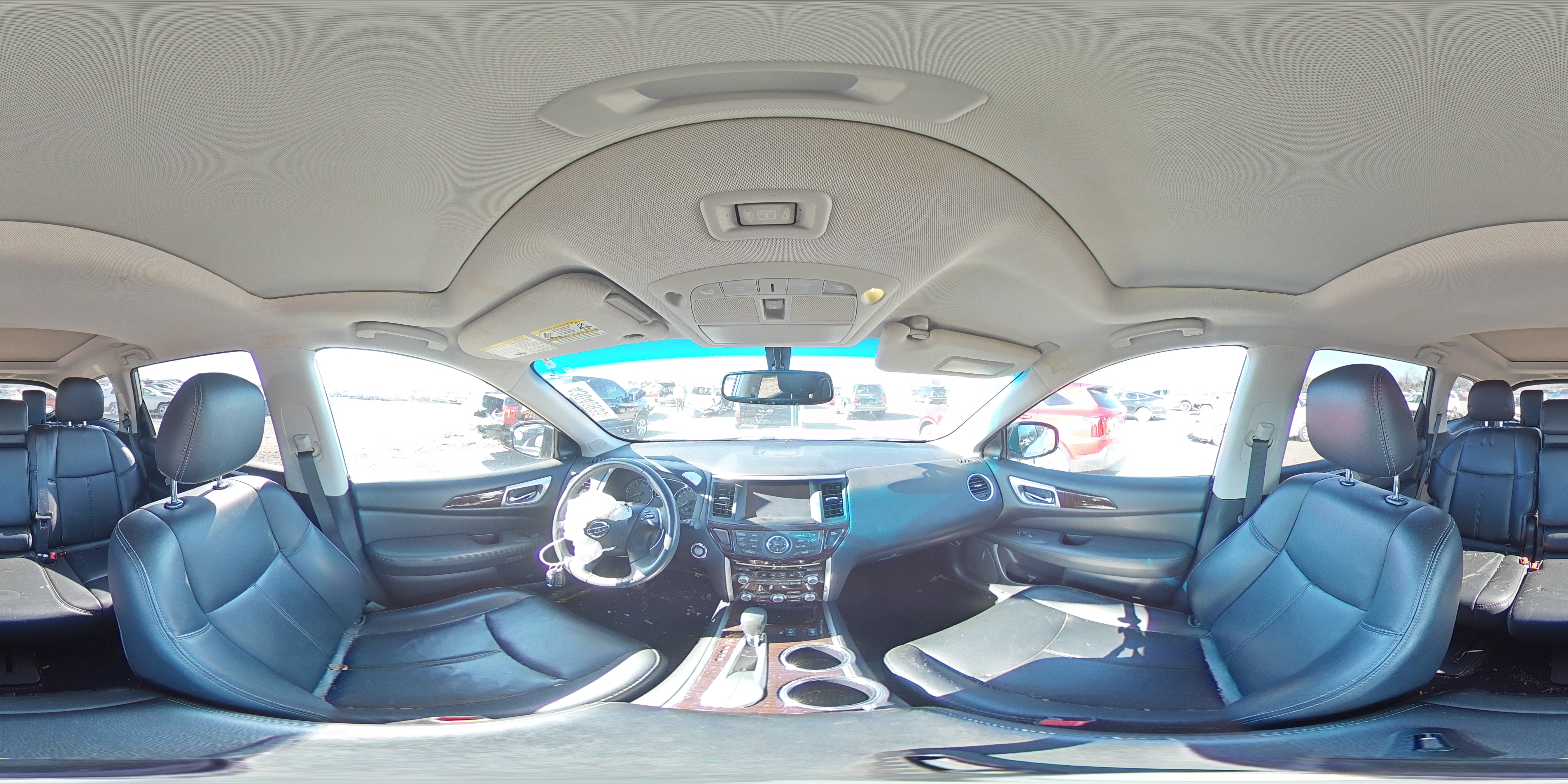 2016 Nissan Pathfinder - Image 13